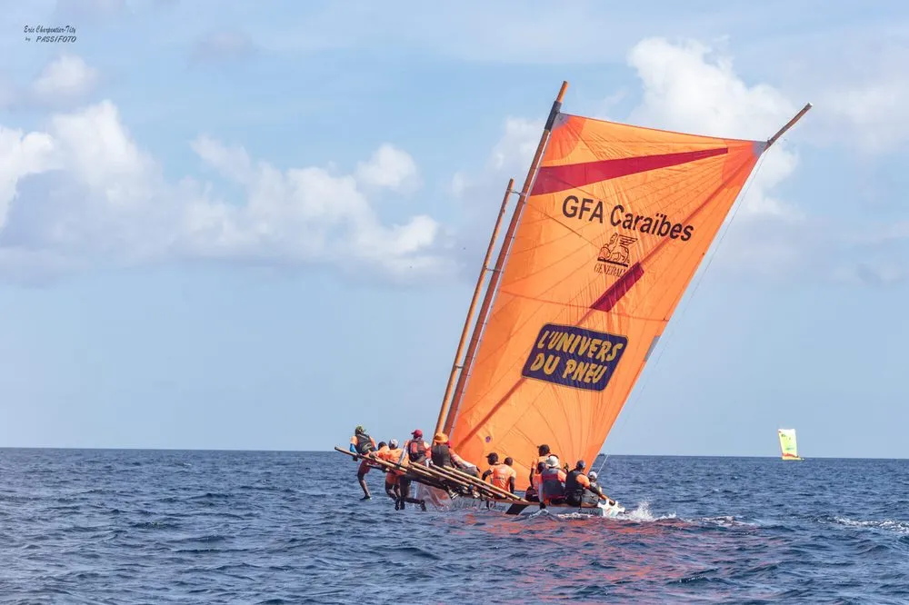 La yole GFA Caraïbes - L'univers du pneu - McDonald's