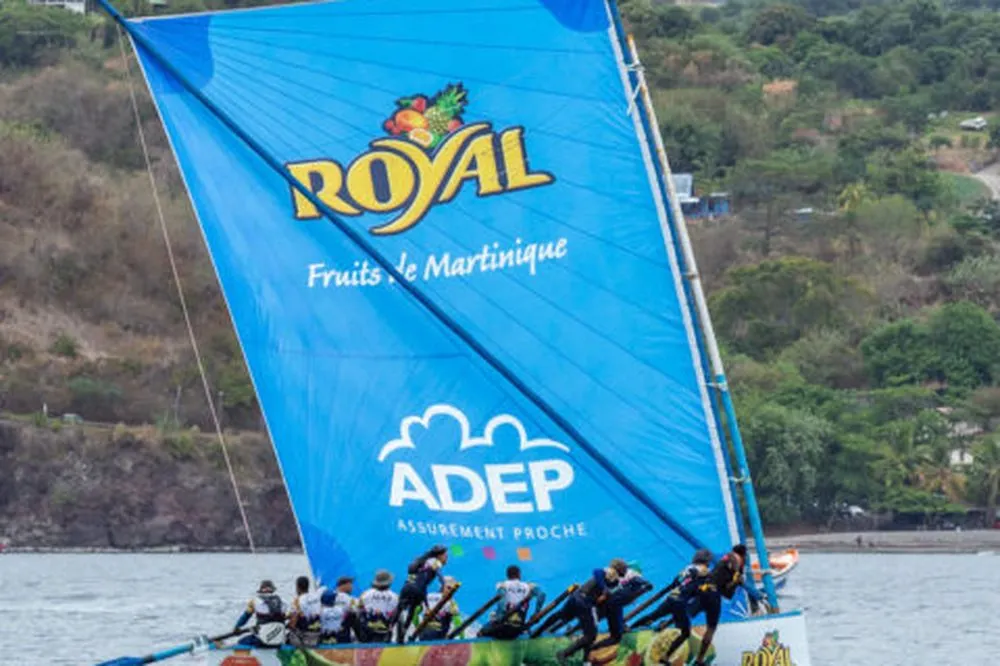 La yole Royal Fruits de Martinique - ADEP